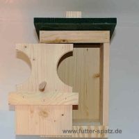 Nischenbrter-Nisthhle aus Holz